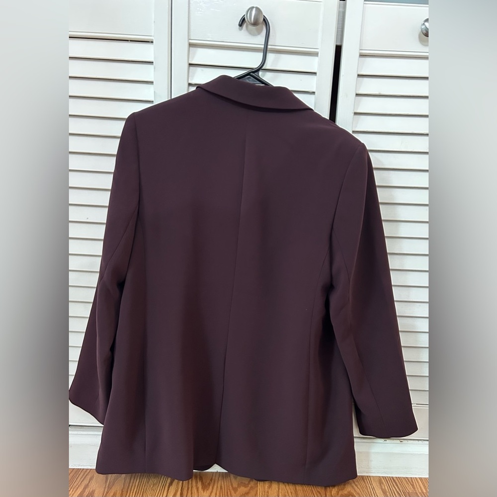 Express women’s One Button Boyfriend Blazer in Dark Purple size large - Picture 4 of 4
